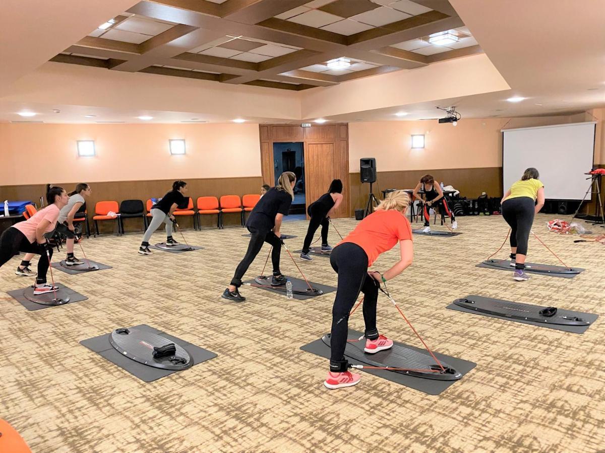 Hotel Orpheus - Casino And Spa パンポロボ エクステリア 写真